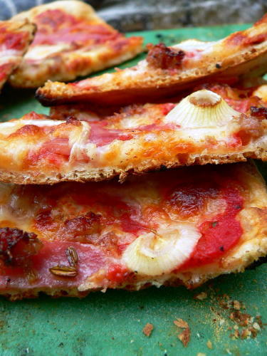 ikepizza2.jpg