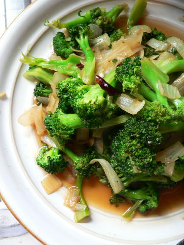 broccoliviet.jpg